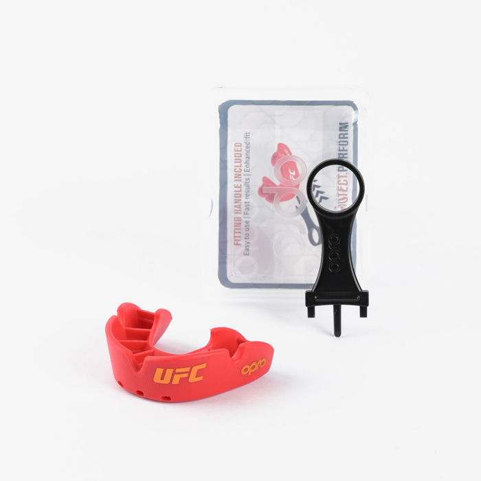 Детская боксерская капа Opro Bronze Level UFC Red - фото 4