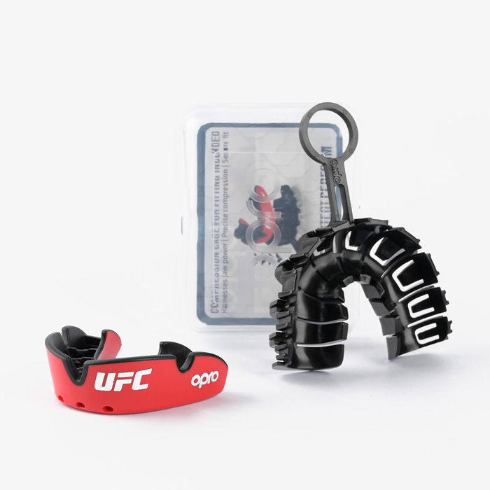 Детская боксерская капа Opro Silver Level UFC Red - фото 4