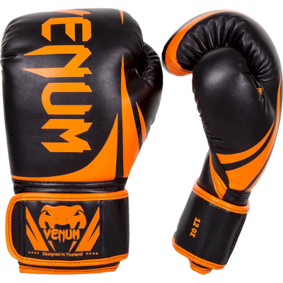 Боксерские перчатки Venum Challenger 2.0
