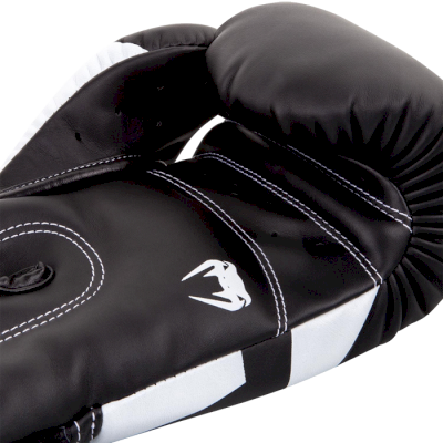 Боксерские перчатки Venum Elite Black/White - фото 2