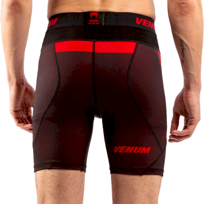 Компрессионные шорты Venum Nogi Black/Red - фото 1