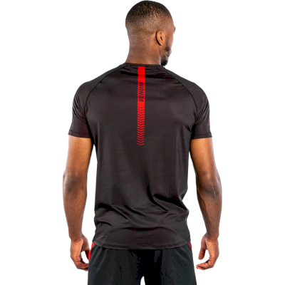 Тренировочная футболка Venum Nogi Dry Tech Black/Red - фото 1