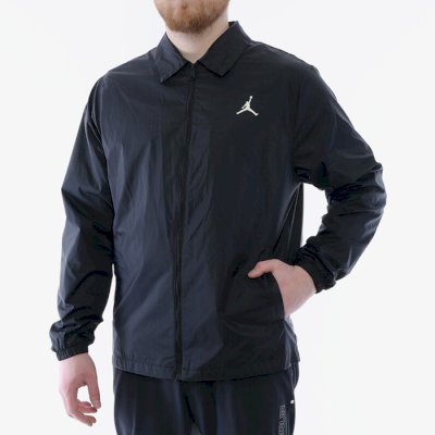 Ветровка Nike Air Jordan FD7424 010