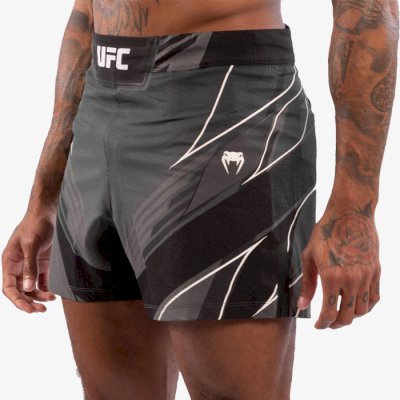 Шорты Venum UFC Fight Night Short Fit Black 0443