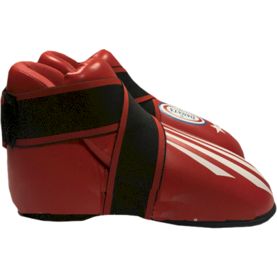 Футы для занятий тхэквондо Danata Star Super FK-318 Red