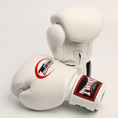 Боксерские перчатки Twins Special BGVL-3 White