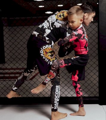Экипировка для детей и подростков в ММА: особенности и рекомендации
