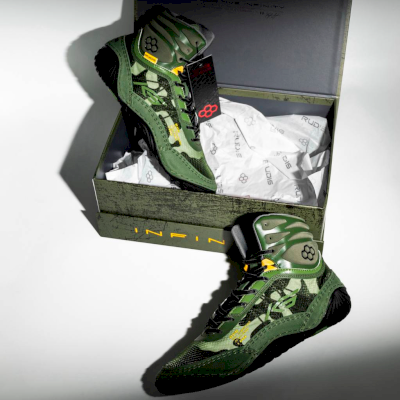 Как подобрать обувь для зала: кроссовки, борцовки и другая обувь