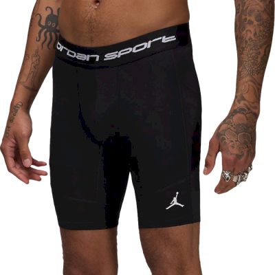 Компрессионные шорты Nike Jordan FV8618-010