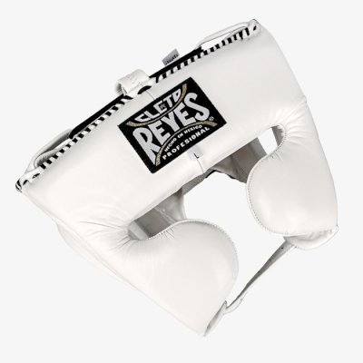Тренировочный шлем Cleto Reyes E380 White.
